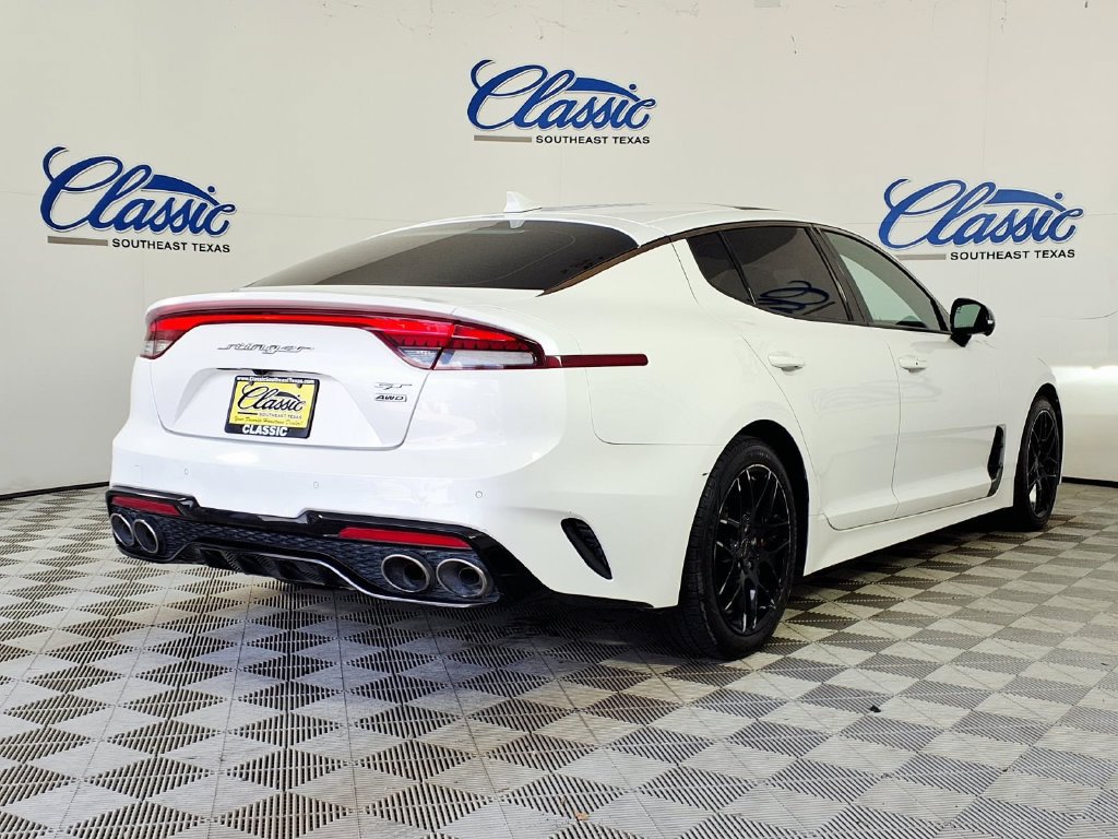 Used 2022 Kia Stinger GT2 AWD/4WD image 6