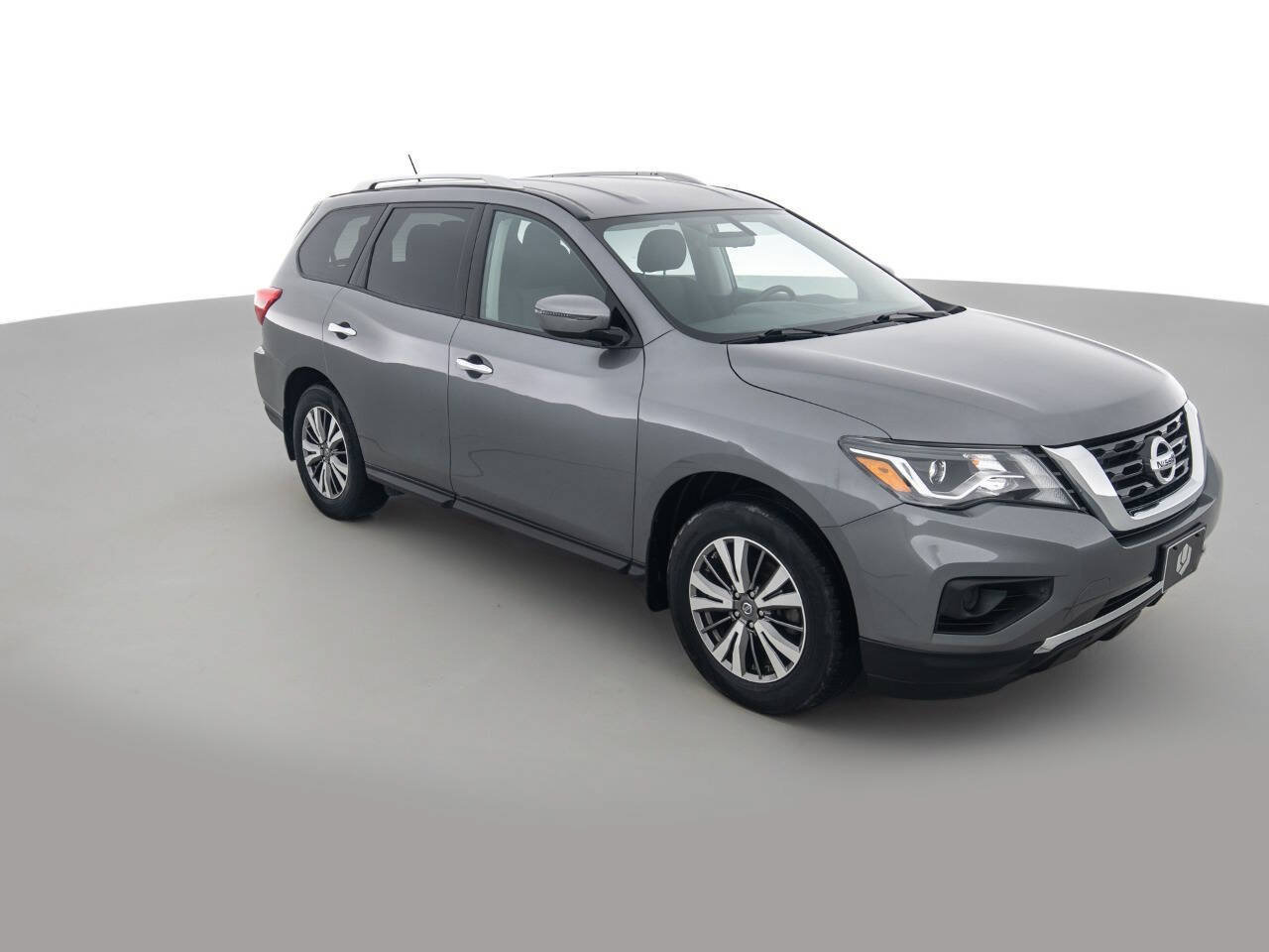 Used 2018 Nissan Pathfinder S AWD/4WD image 3