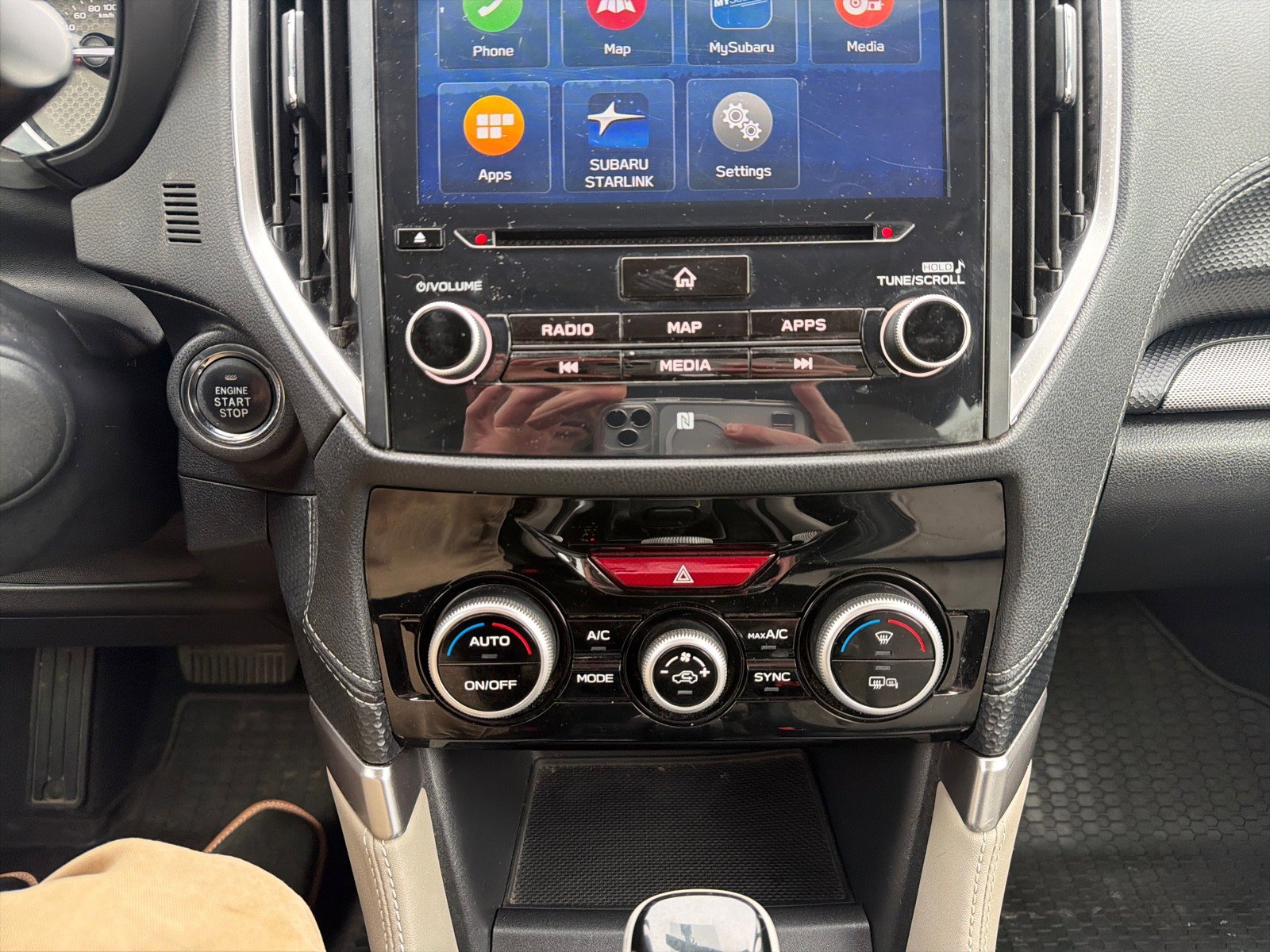 Used 2020 Subaru Forester Limited image 21