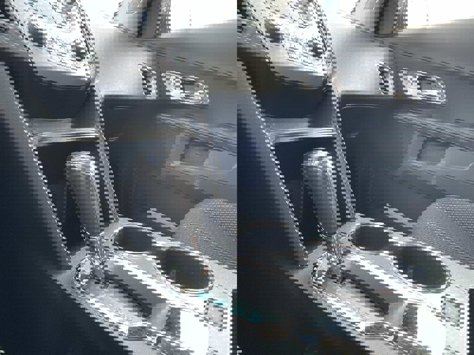 Used 2016 Chevrolet Equinox LT w/ Convenience Package image 26