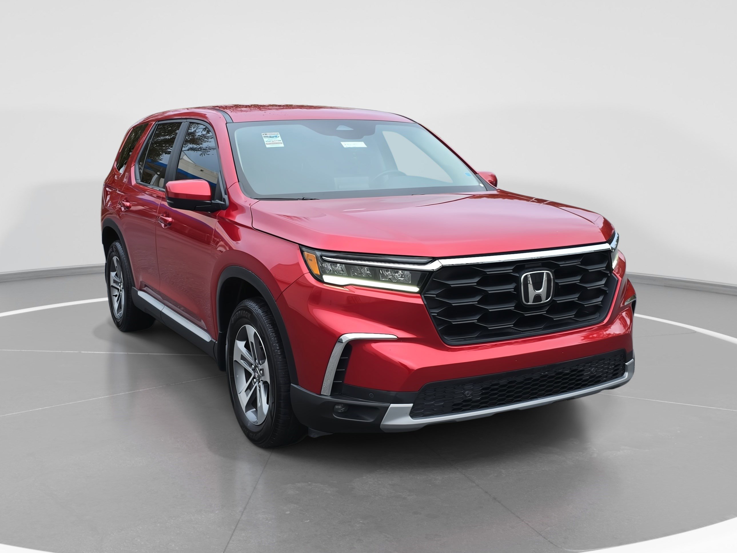 Used 2024 Honda Pilot EX-L image 3