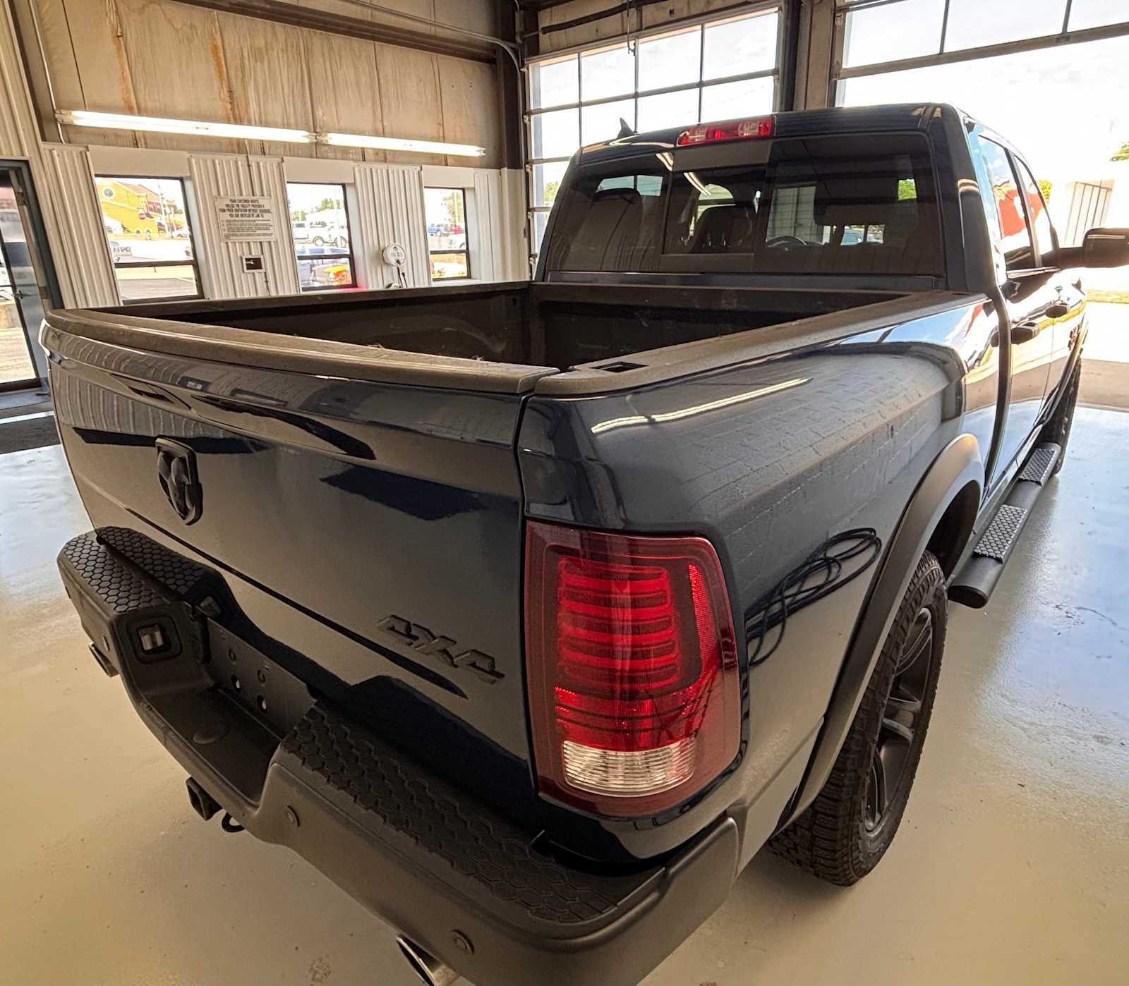 Used 2021 RAM 1500 Warlock AWD/4WD image 7