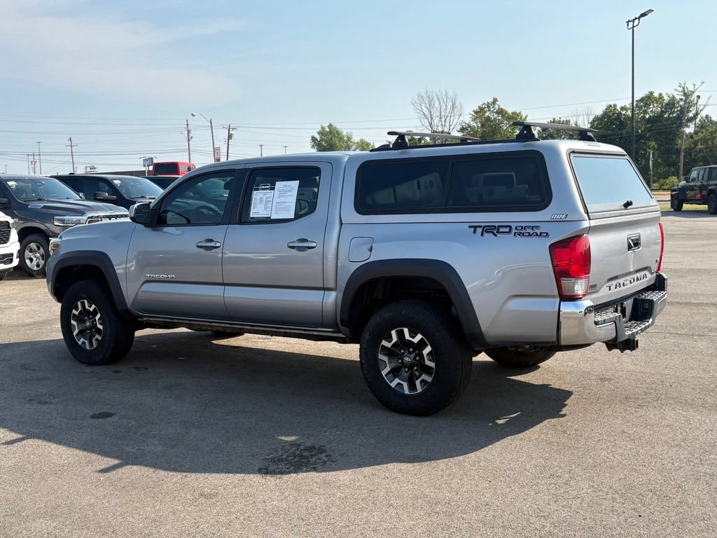Used 2017 Toyota Tacoma TRD Off-Road w/ Tow Package RWD image 5