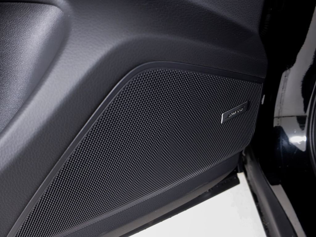 New 2026 Porsche Cayenne image 18