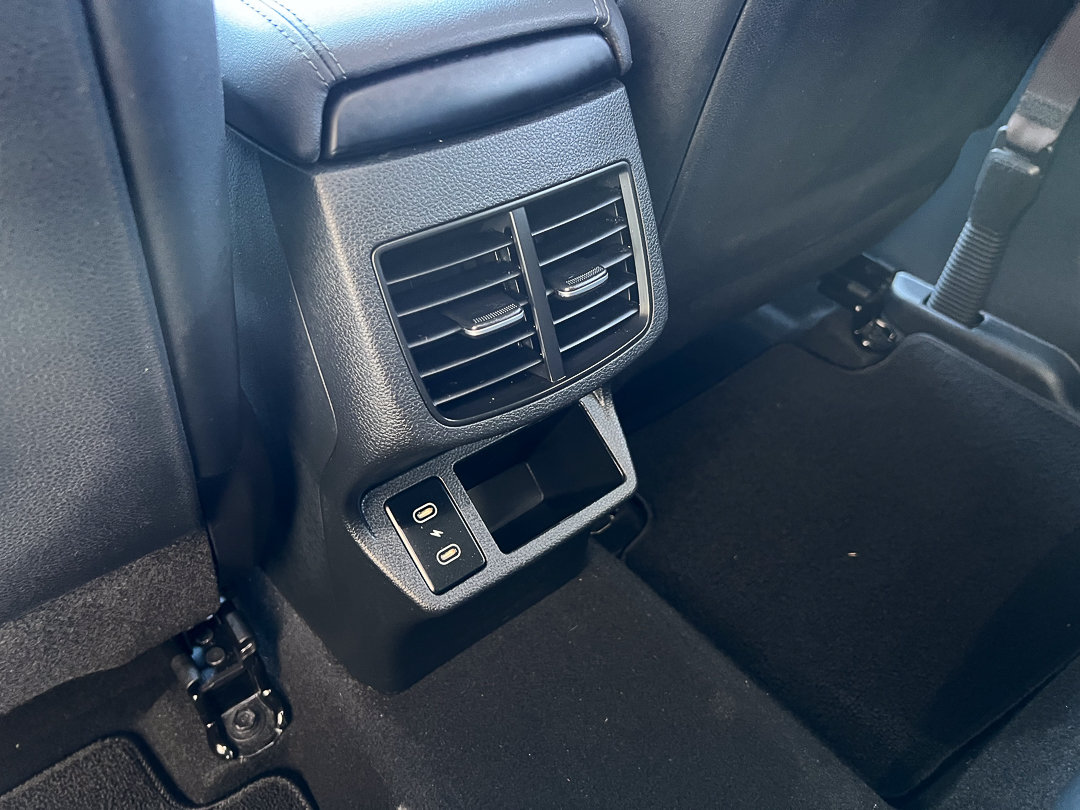 Used 2024 Kia Seltos X-Line AWD/4WD image 24
