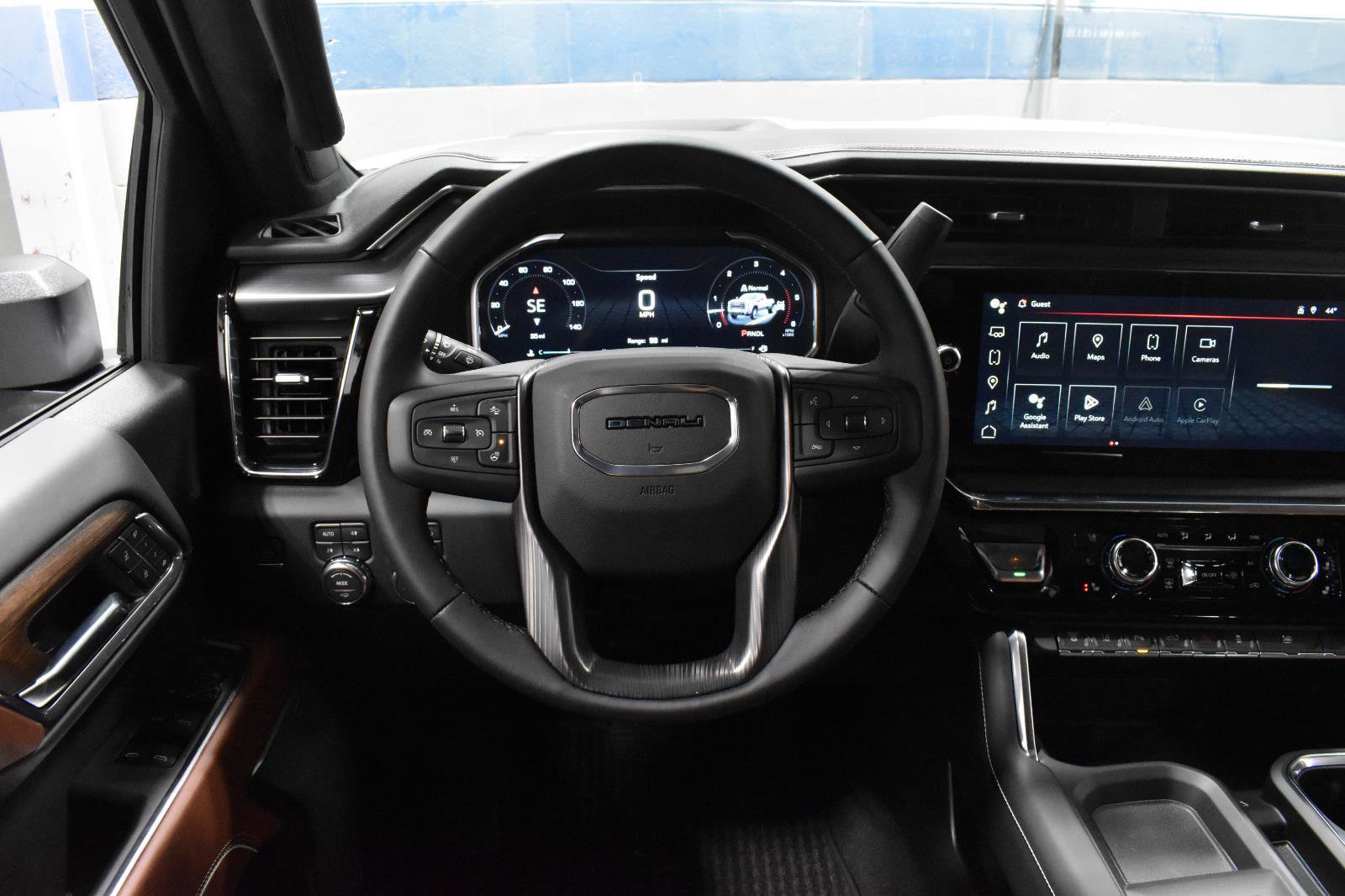 Used 2026 GMC Sierra 3500 Denali Ultimate AWD/4WD image 11