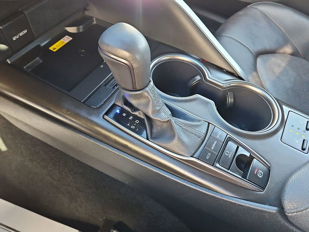 Used 2024 Toyota Camry XSE image 16