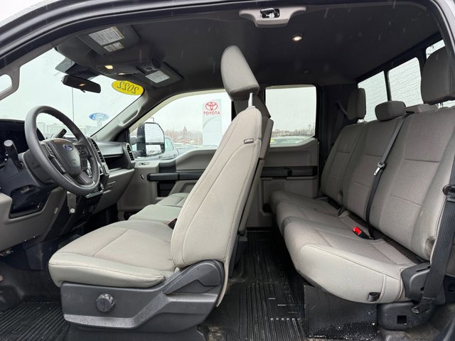 Used 2022 Ford F250 XL w/ STX Appearance Package image 29