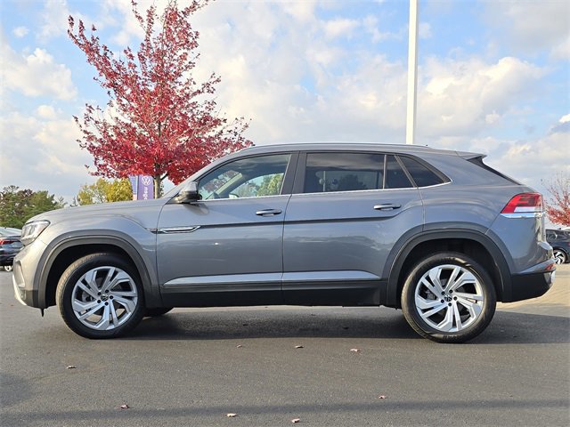 Used 2020 Volkswagen Atlas Cross Sport SE w/ Panoramic Sunroof Package image 20