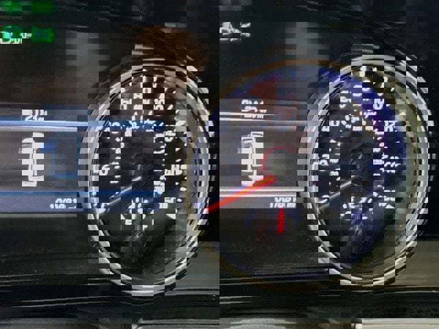 Used 2022 Kia Carnival EX image 13