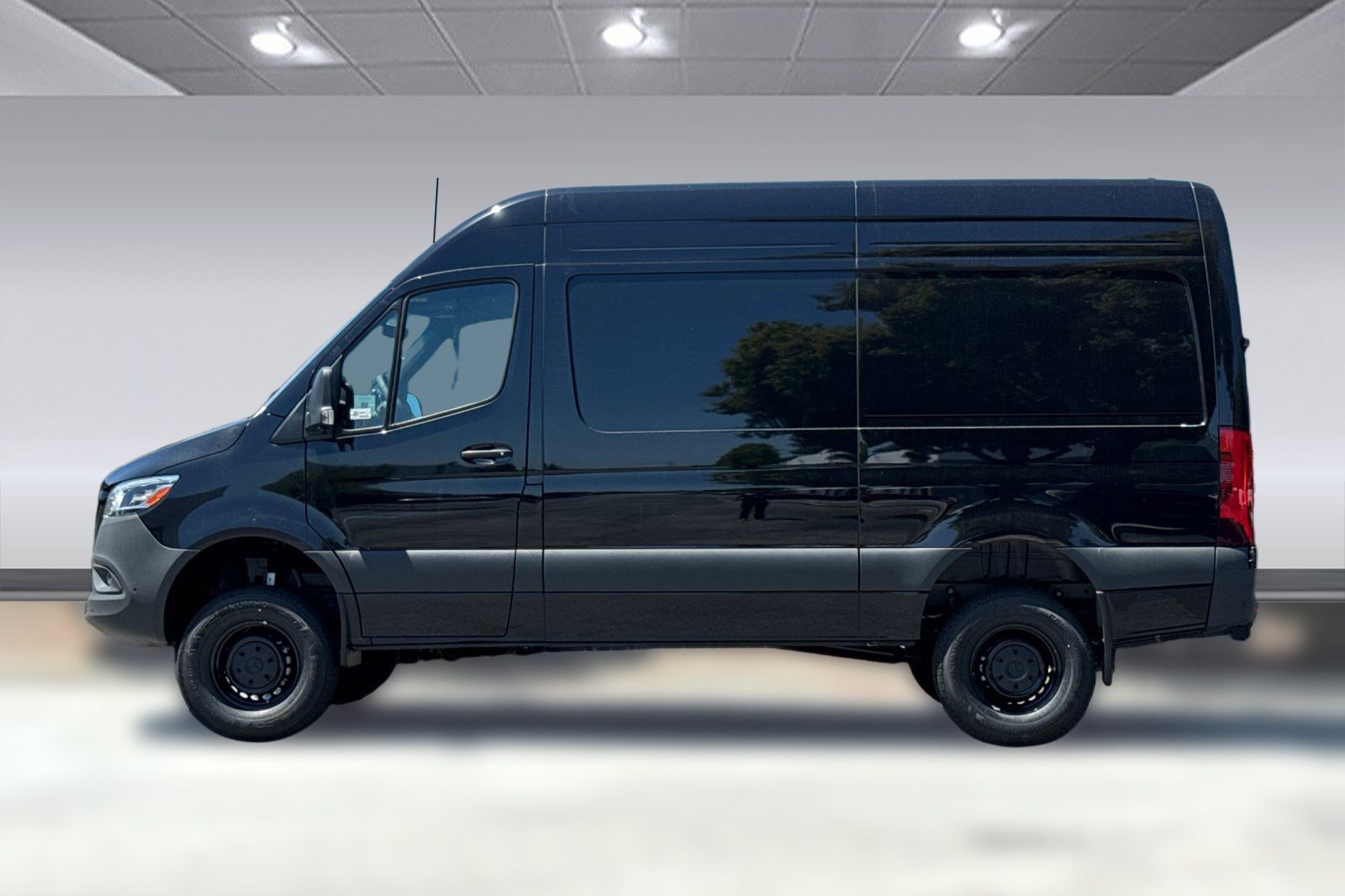 New 2026 Mercedes-Benz Sprinter 2500 image 2
