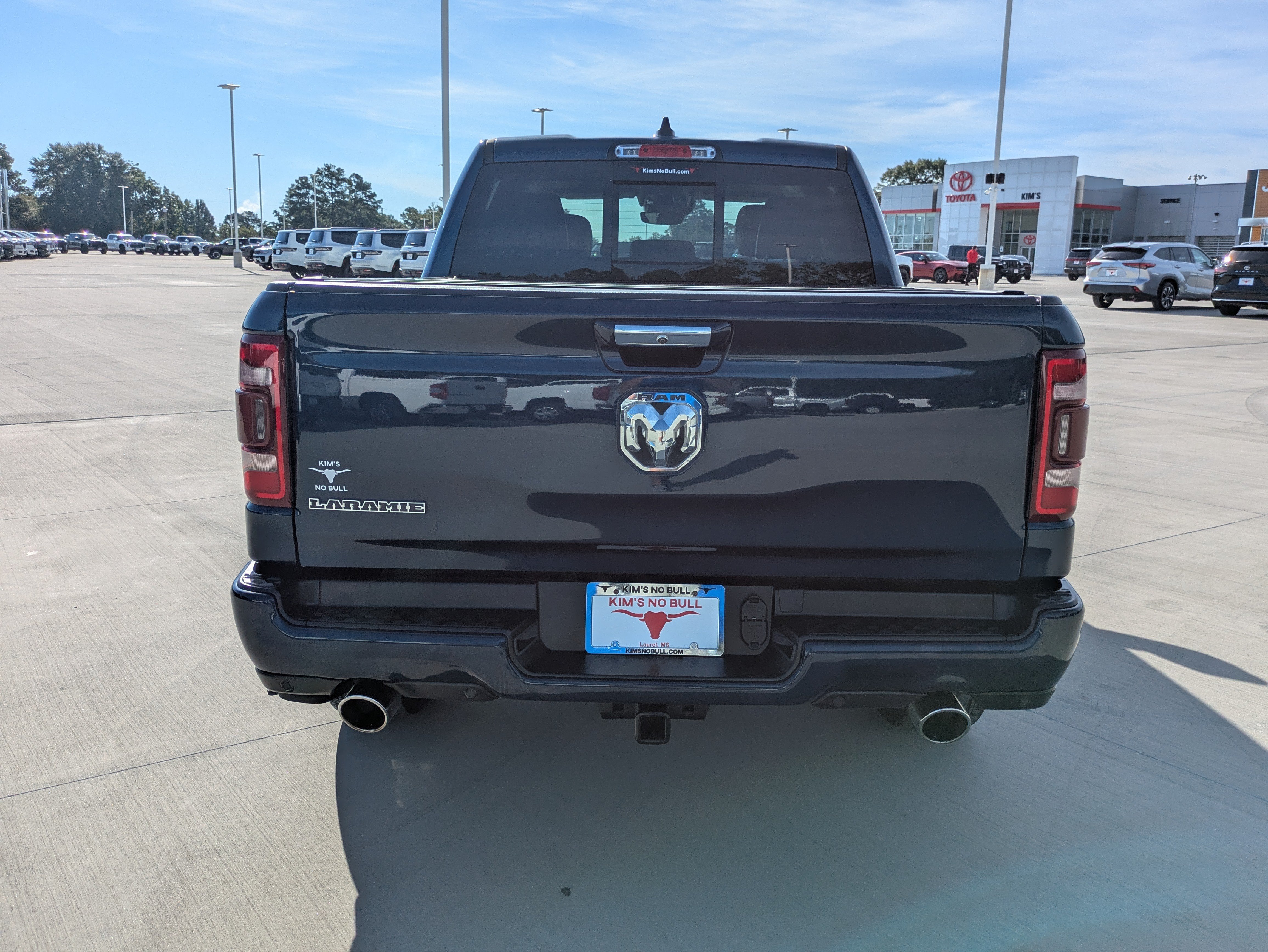 Used 2022 RAM 1500 Laramie RWD image 4