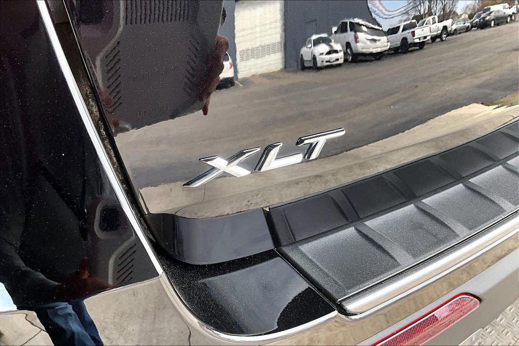 Used 2023 Ford Explorer XLT w/ Equipment Group 202A image 34