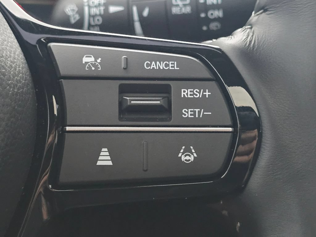 Used 2026 Honda HR-V EX-L image 32
