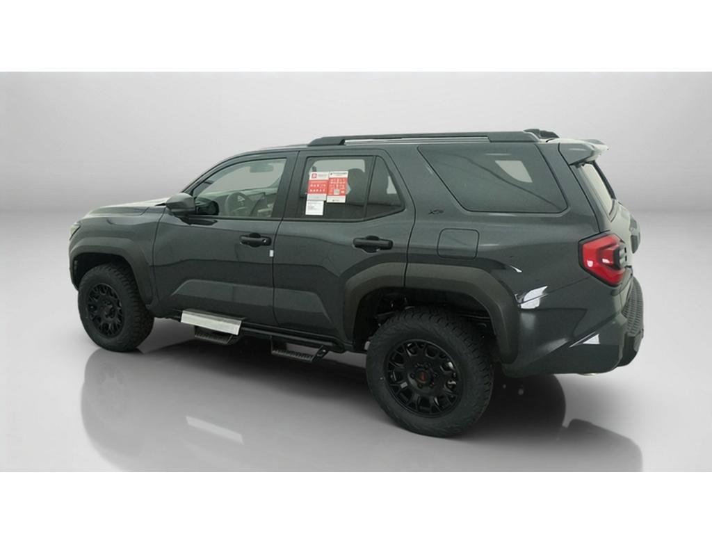 New 2026 Toyota 4Runner SR5 AWD/4WD image 5
