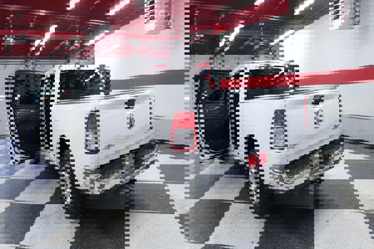 Used 2023 RAM 1500 Lone Star image 29