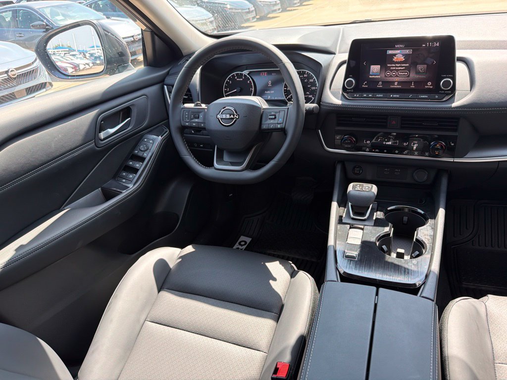 New 2026 Nissan Rogue Dark Armor FWD image 20