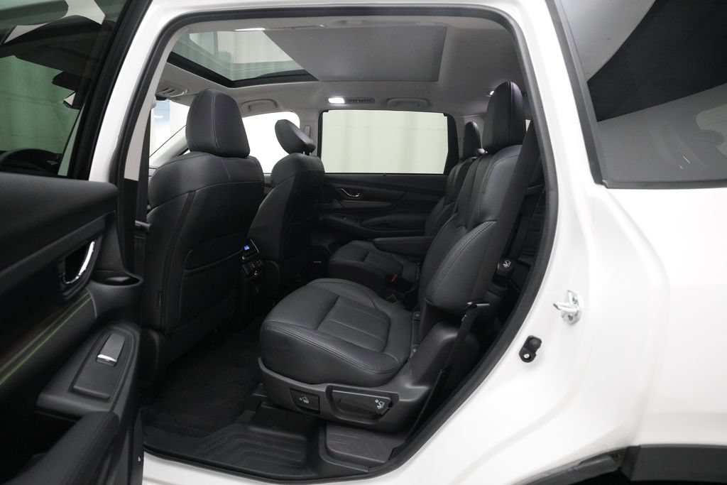 Used 2025 Subaru Ascent Bronze Edition AWD/4WD image 16