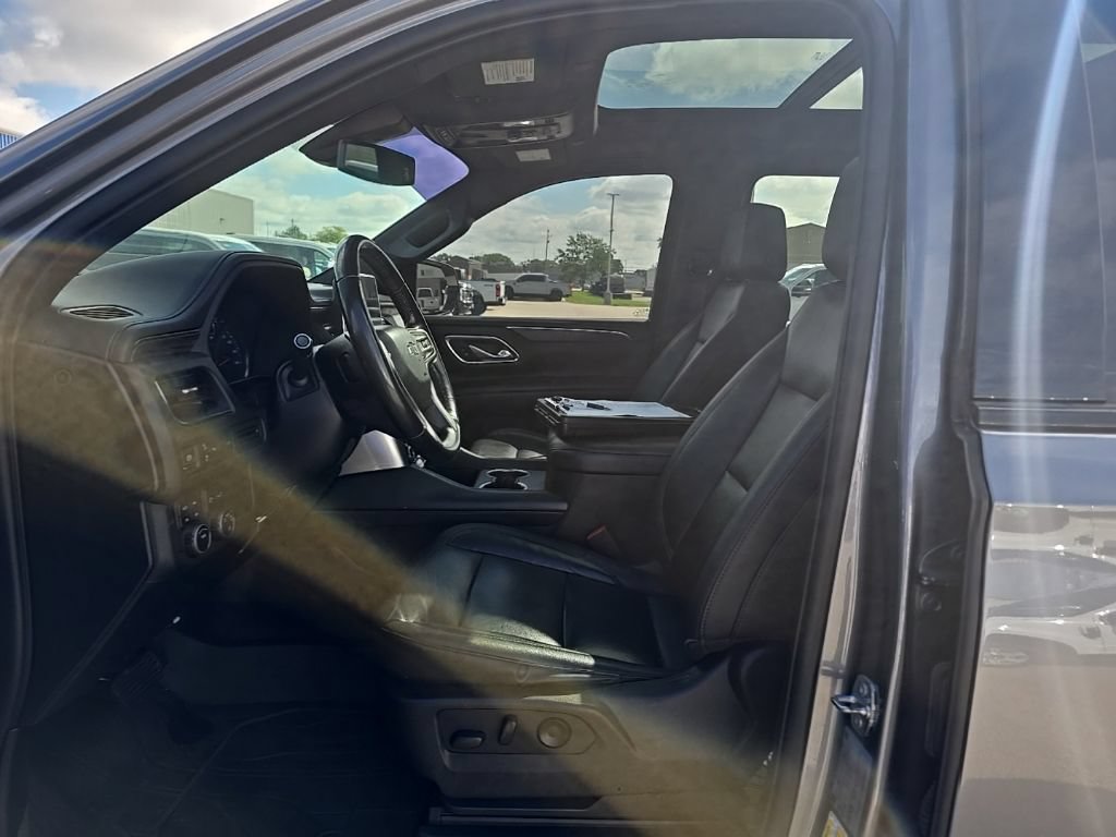 Used 2021 Chevrolet Suburban Z71 AWD/4WD image 11