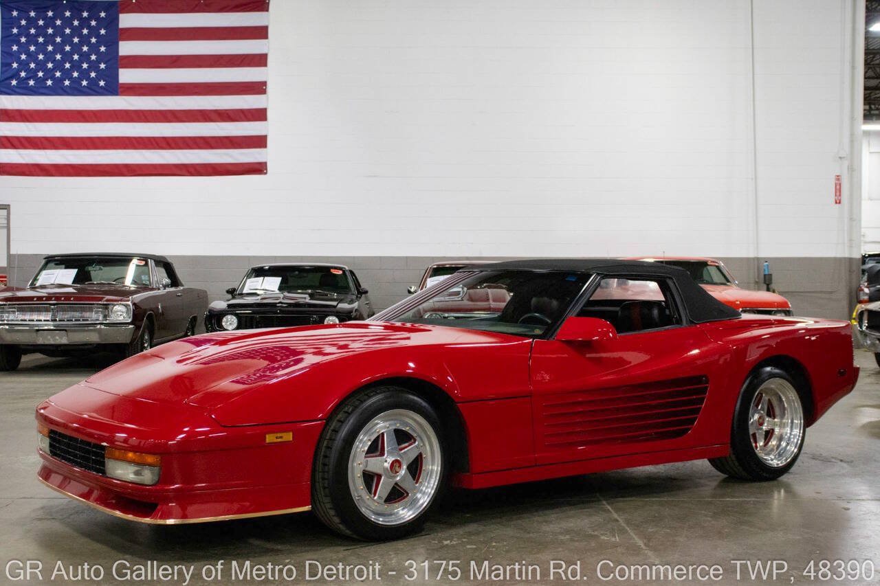 Used 1989 Chevrolet Corvette Convertible RWD image 3