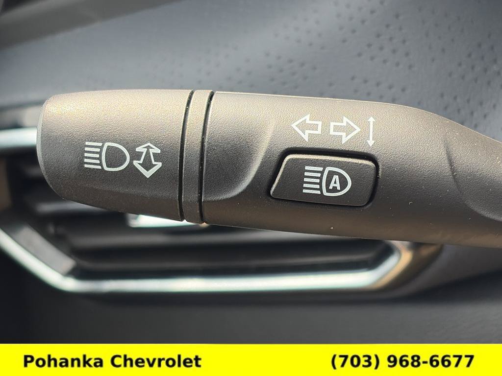 Certified 2023 Chevrolet Bolt EUV Premier FWD image 10