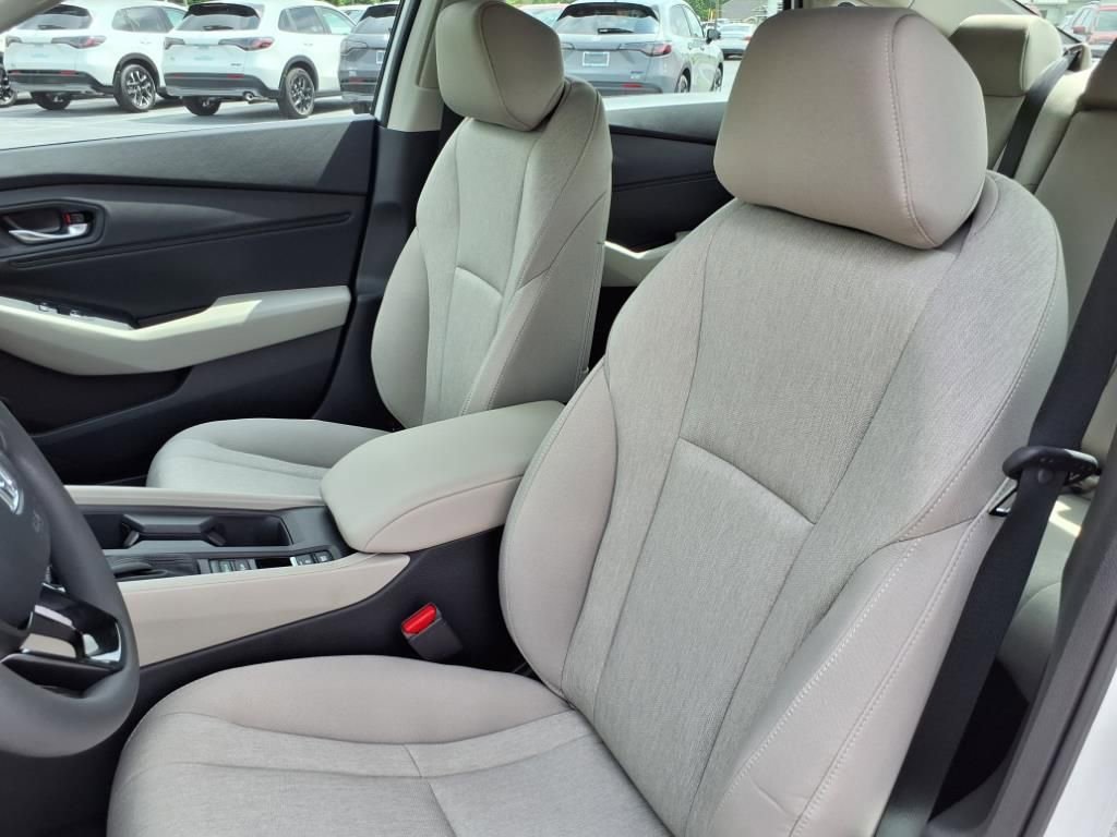 New 2025 Honda Accord SE image 13
