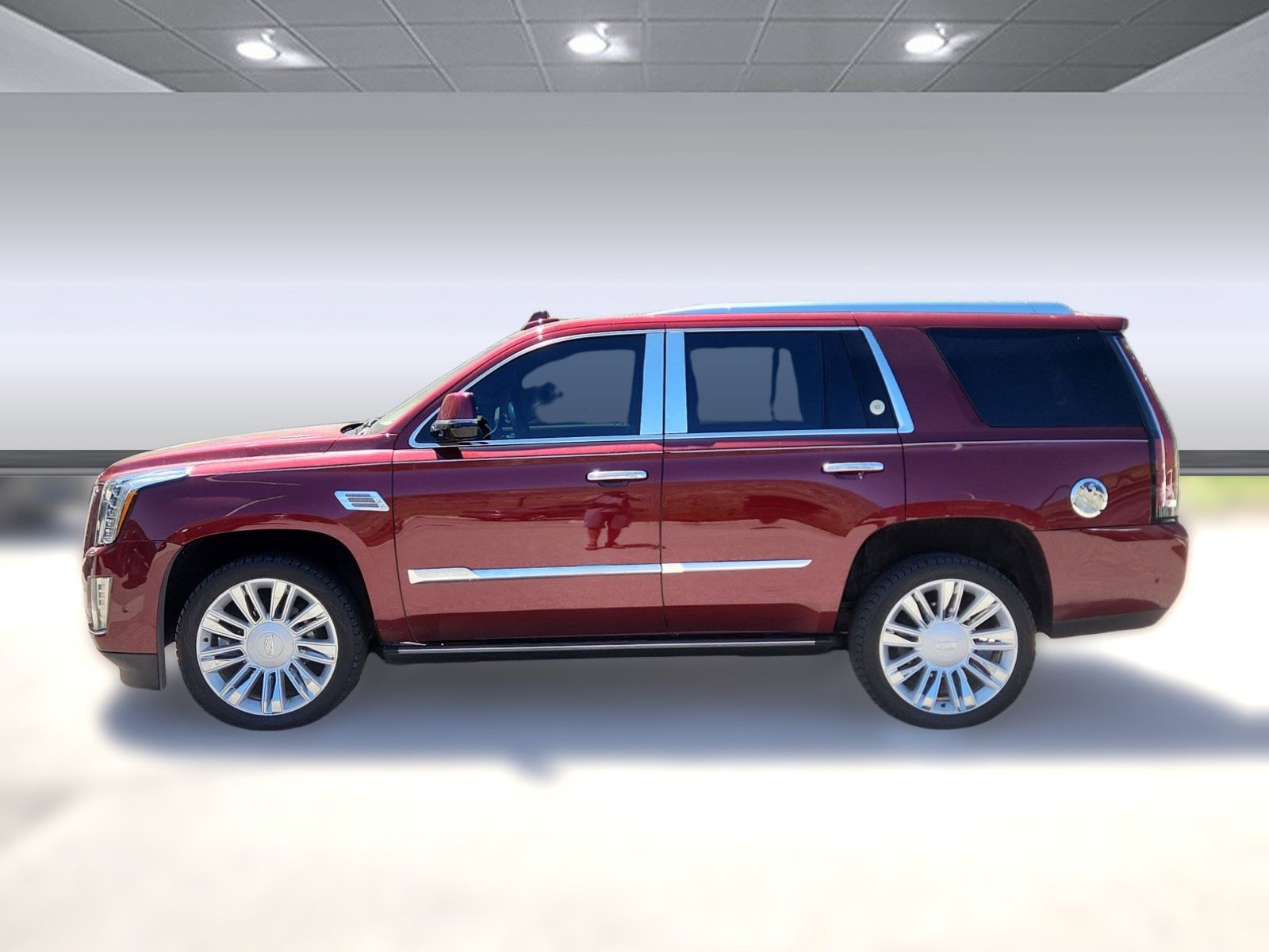 Used 2019 Cadillac Escalade Platinum AWD/4WD image 2