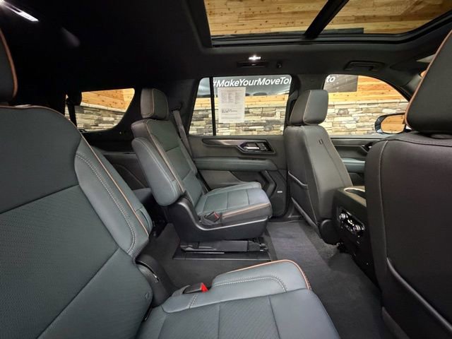 Used 2025 GMC Yukon AT4 image 32