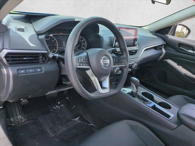 Used 2022 Nissan Altima 2.5 SV FWD image 10