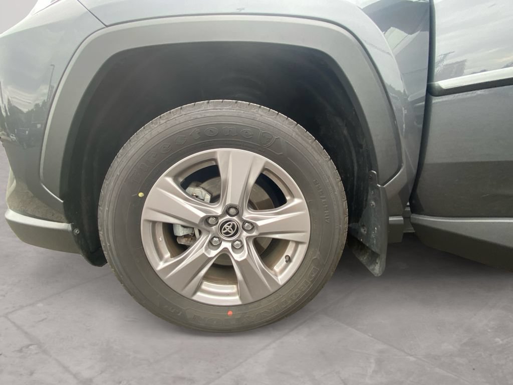 Used 2024 Toyota RAV4 XLE w/ Convenience Package AWD/4WD image 14