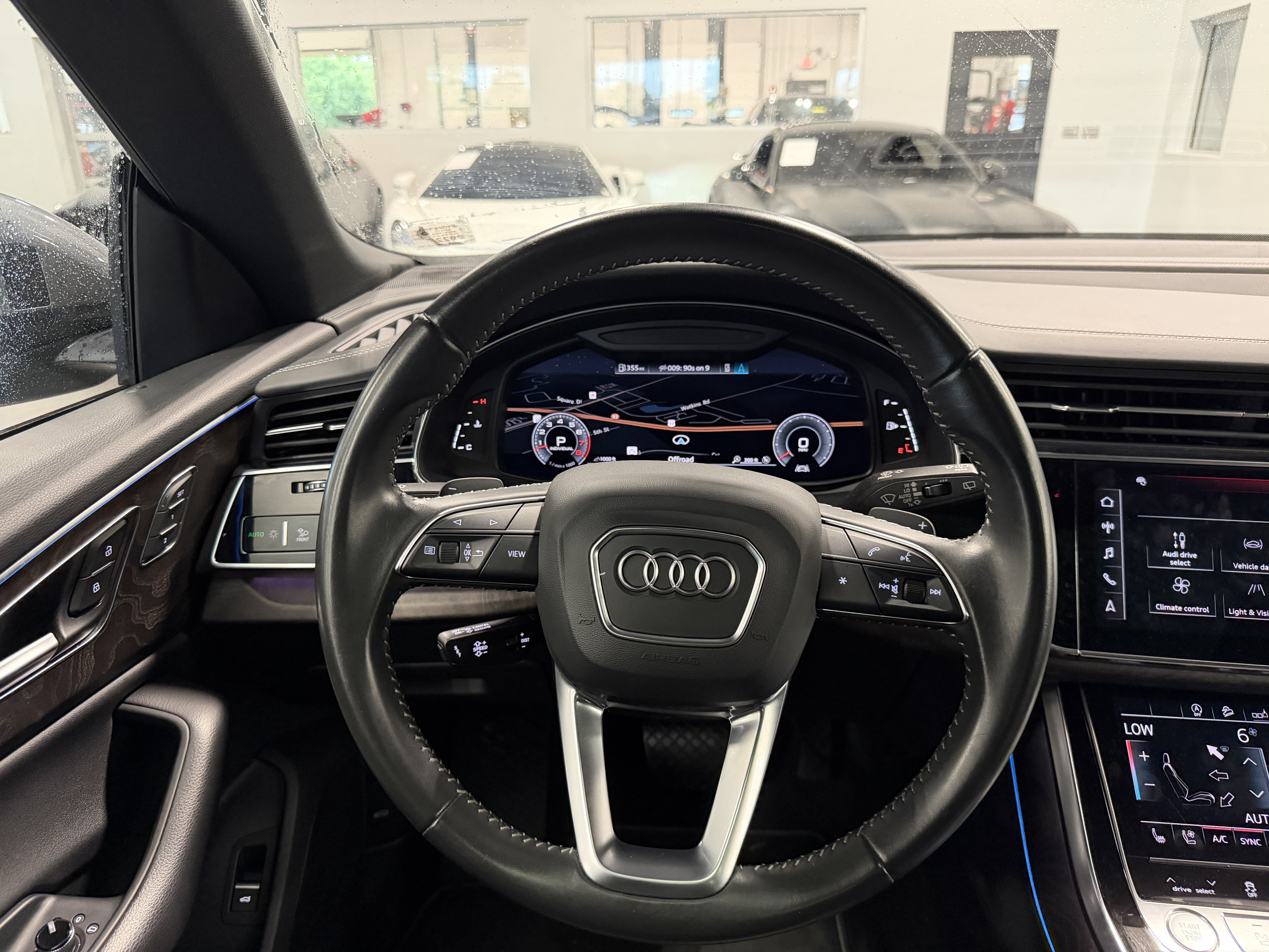 Used 2020 Audi Q8 Prestige w/ Prestige Package AWD/4WD image 11