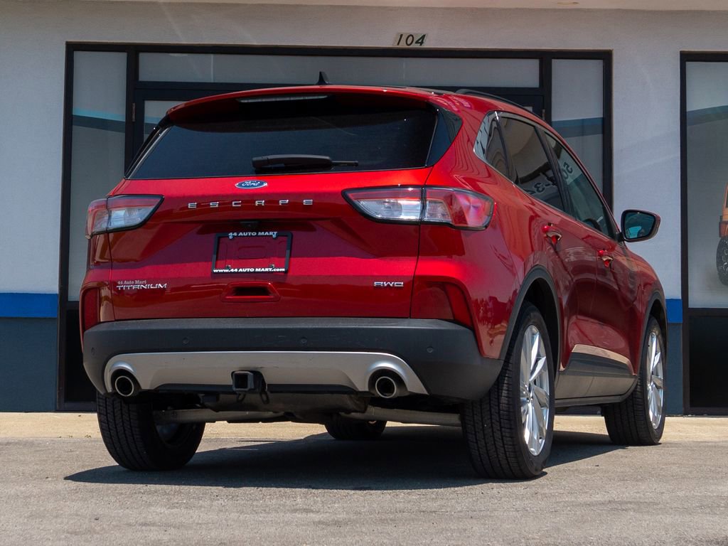 Used 2022 Ford Escape Titanium w/ Titanium Elite Package image 4