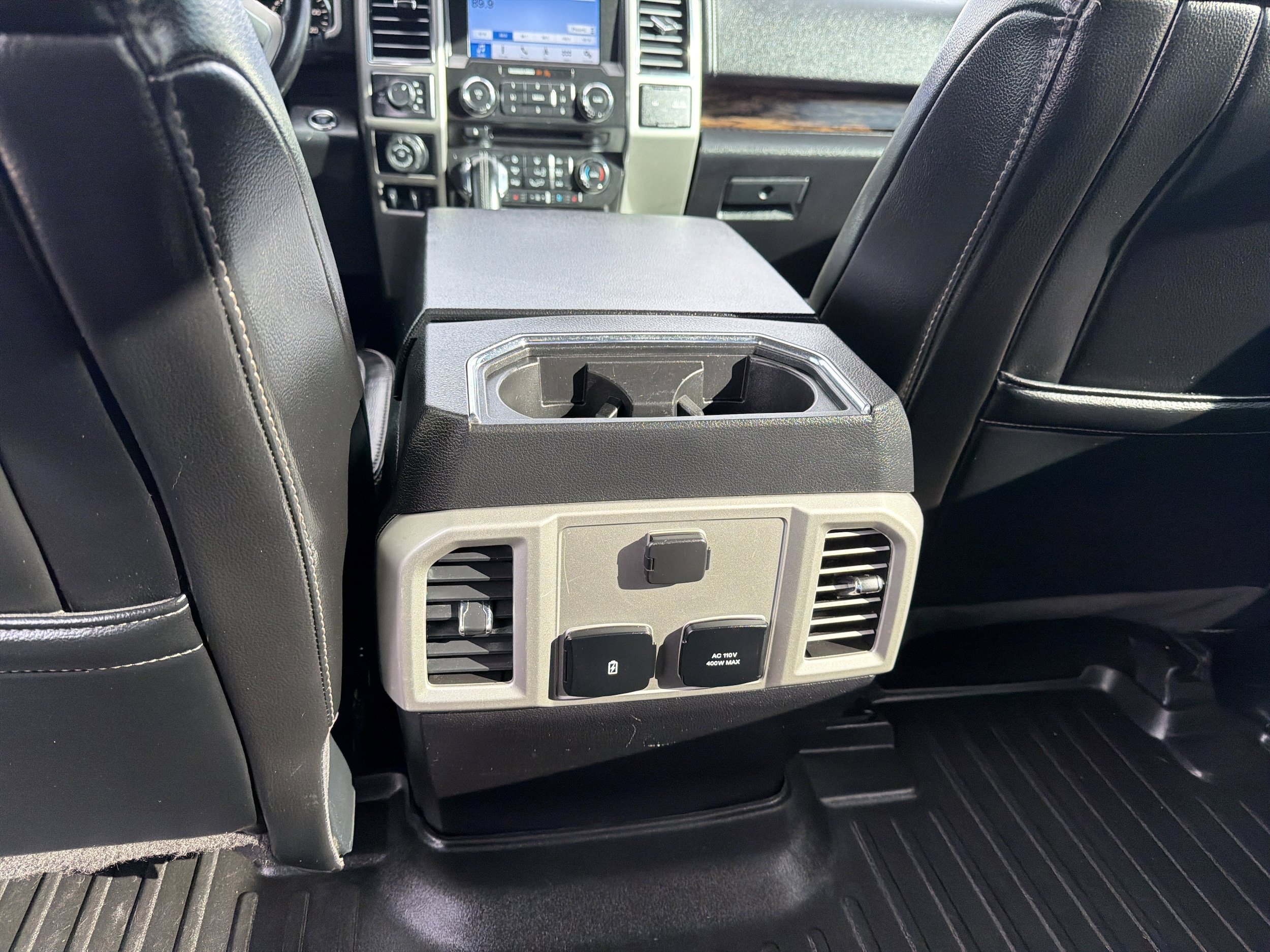 Used 2018 Ford F150 Lariat w/ Equipment Group 501A Mid AWD/4WD image 9