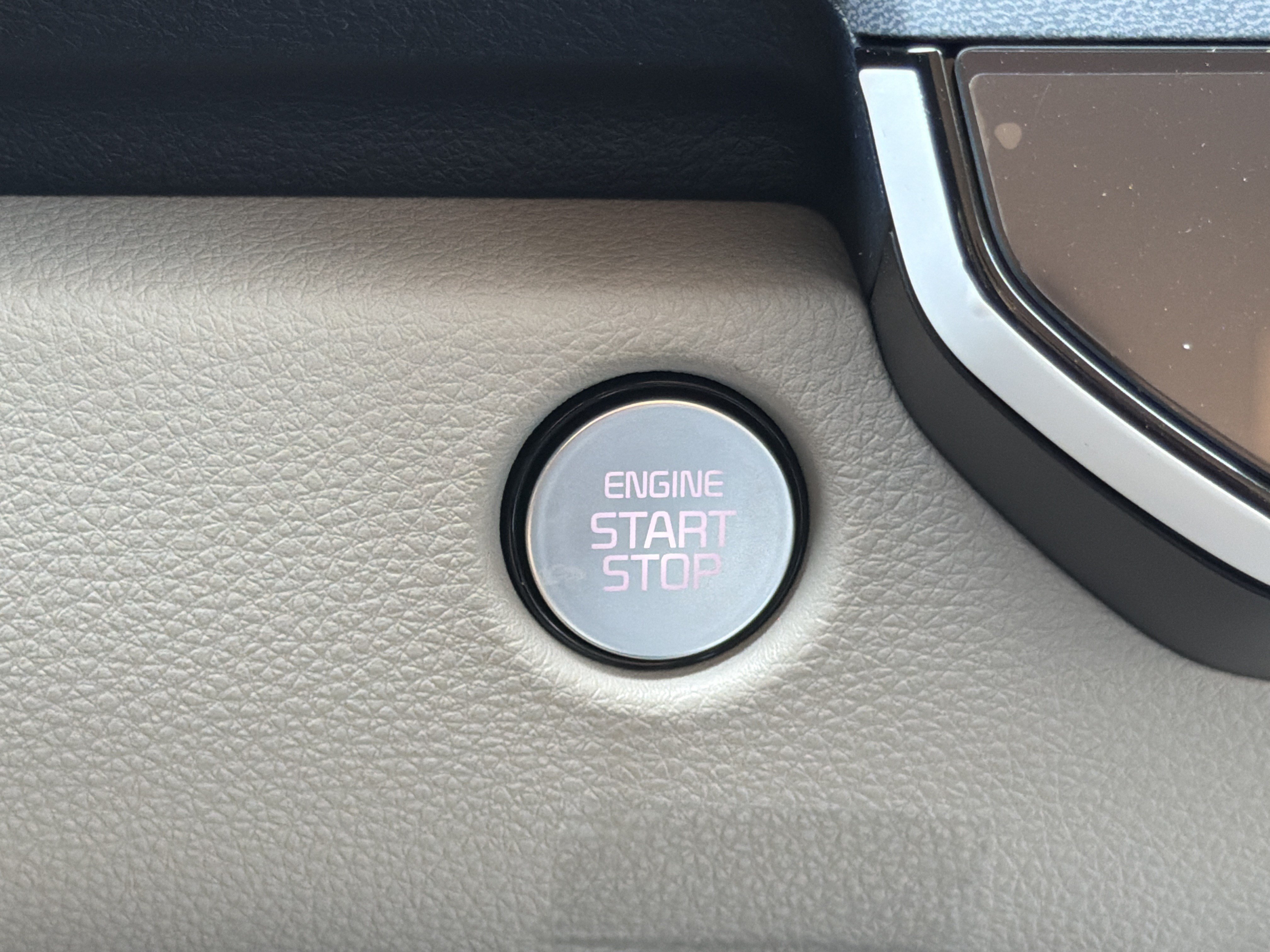 New 2026 Kia Carnival EX FWD image 12