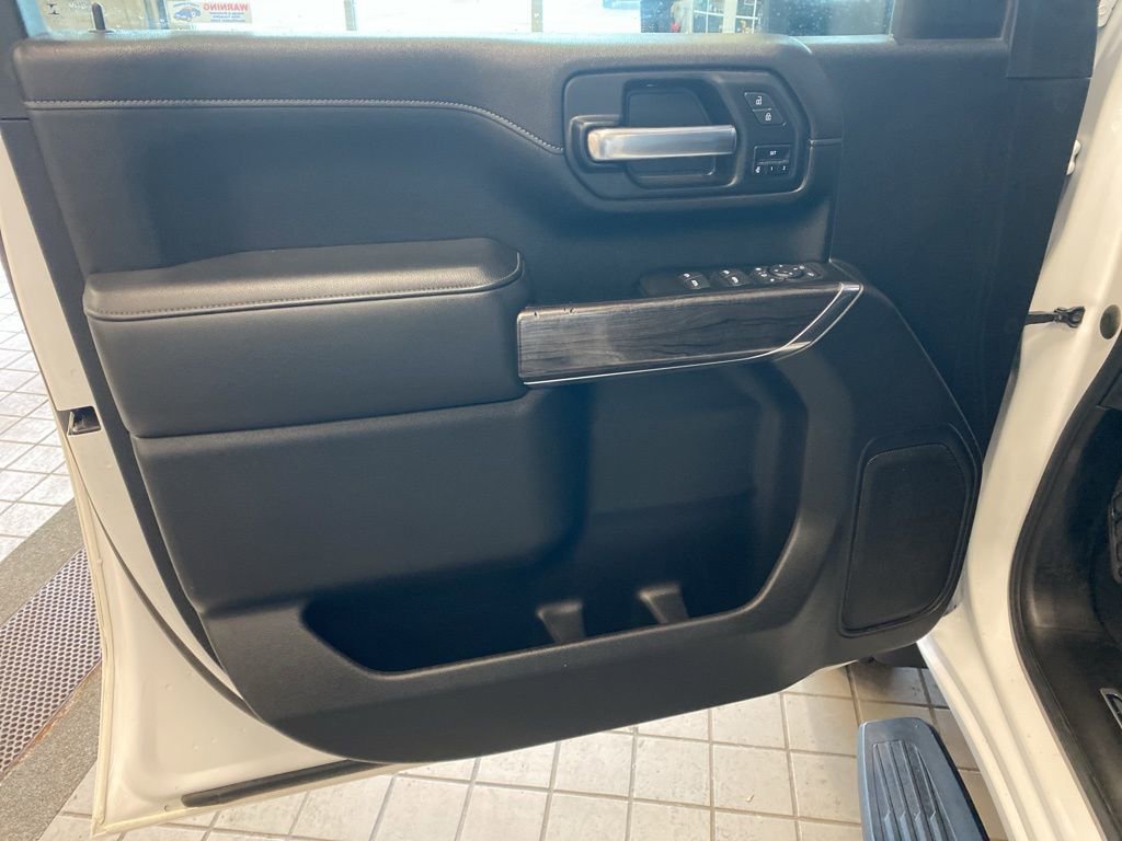 Used 2020 Chevrolet Silverado 3500 LTZ w/ Gooseneck/5TH Wheel Package image 9