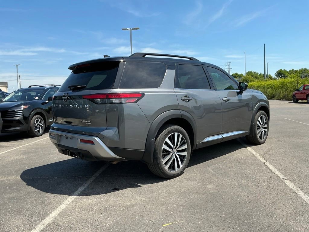 Used 2023 Nissan Pathfinder Platinum AWD/4WD image 31