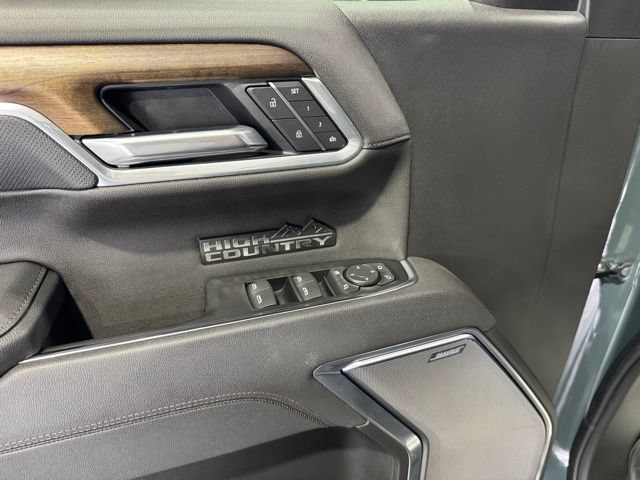 Used 2026 Chevrolet Silverado 1500 High Country AWD/4WD image 6