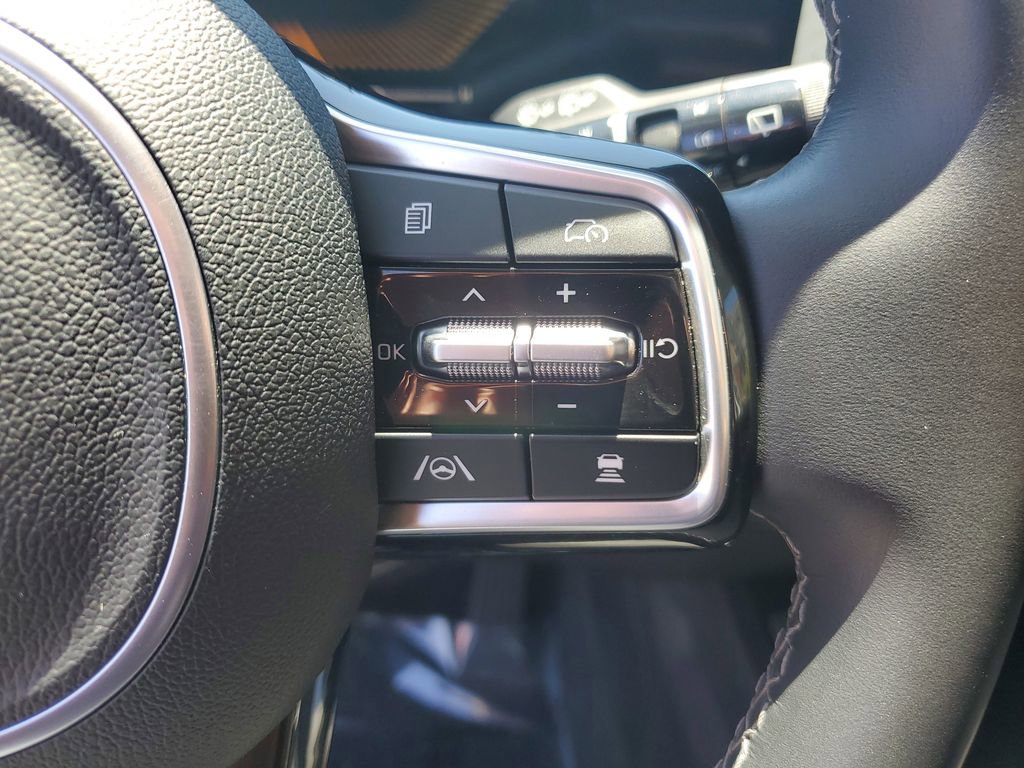 Used 2024 Kia Sorento S AWD/4WD image 30