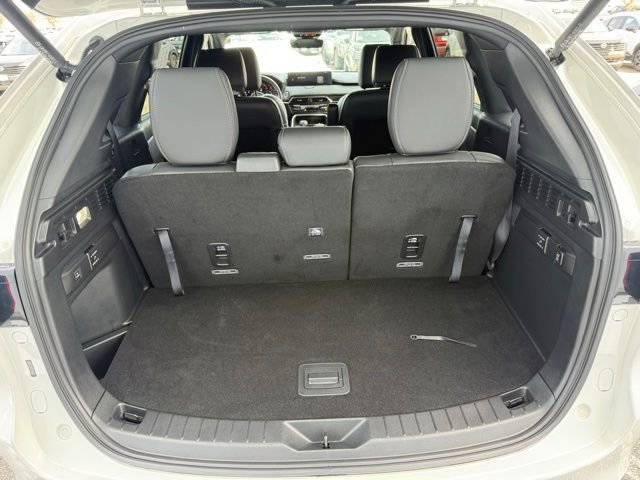Used 2024 MAZDA CX-90 Plug-In Hybrid w/ Premium Plus image 9