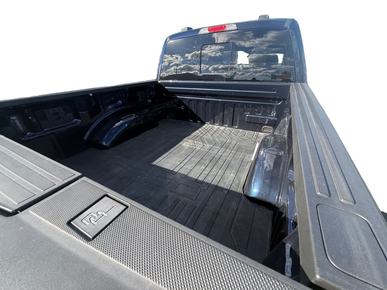 Used 2022 Ford F150 XLT w/ Equipment Group 302A High AWD/4WD image 23