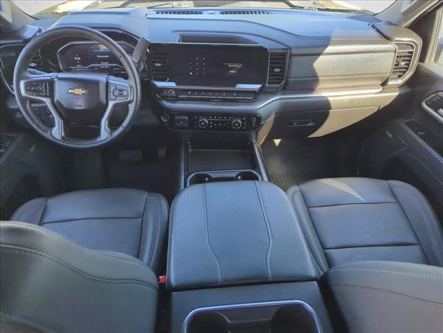 Used 2025 Chevrolet Silverado 3500 LTZ w/ LTZ Premium Package AWD/4WD image 15
