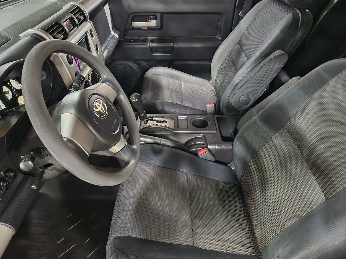 Used 2008 Toyota FJ Cruiser 4WD image 29