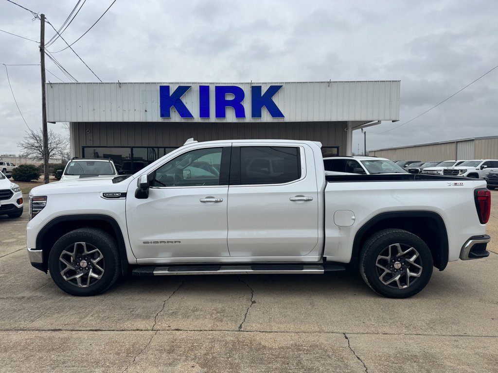 Used 2023 GMC Sierra 1500 SLT w/ SLT Premium Plus Package image 2
