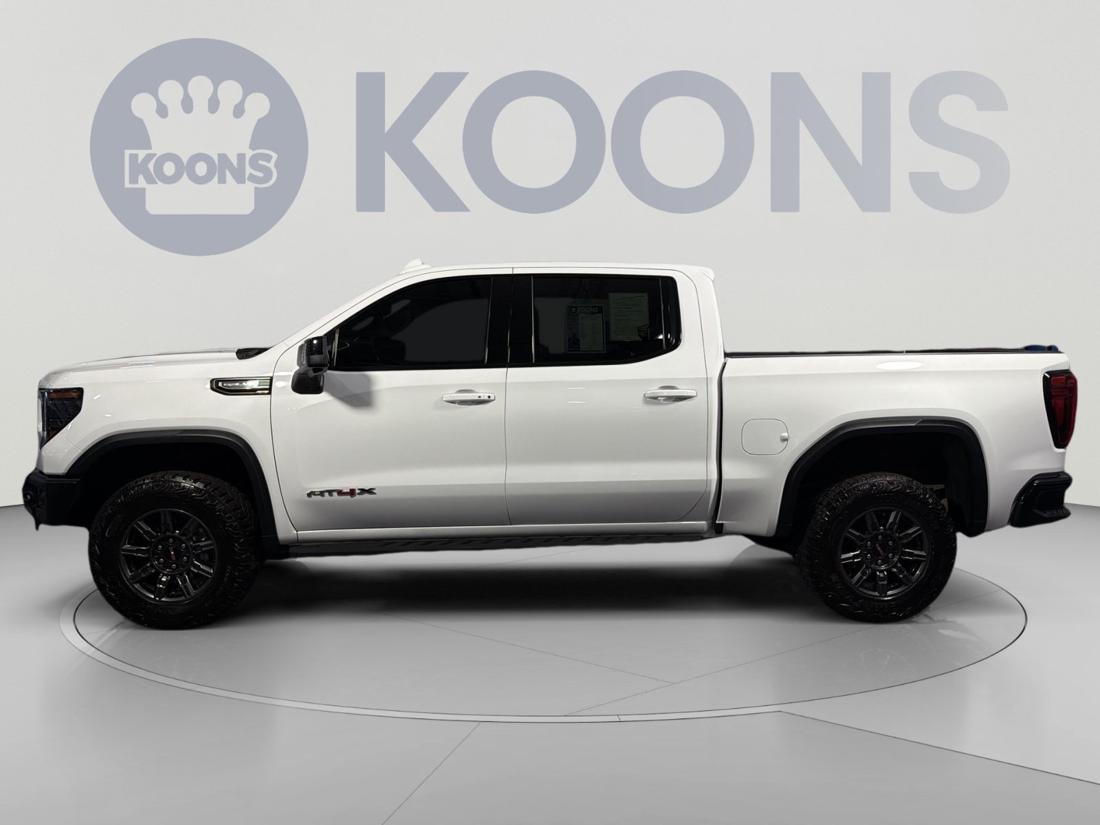 Used 2024 GMC Sierra 1500 AT4X AWD/4WD image 2