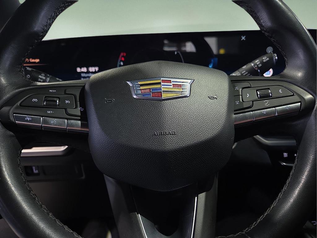 Used 2024 Cadillac XT4 Premium Luxury AWD/4WD image 25