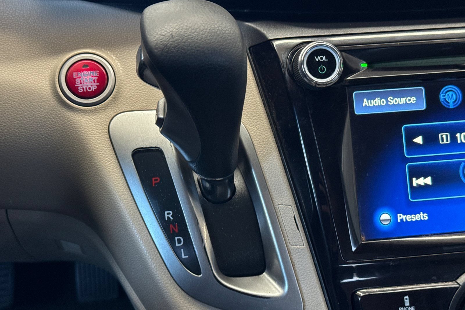 Used 2014 Honda Odyssey EX image 22