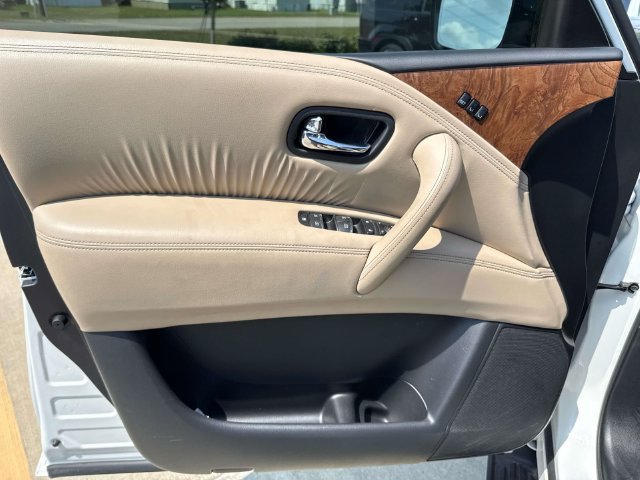 Used 2023 Nissan Armada SL w/ Captain's Chairs Package RWD image 24