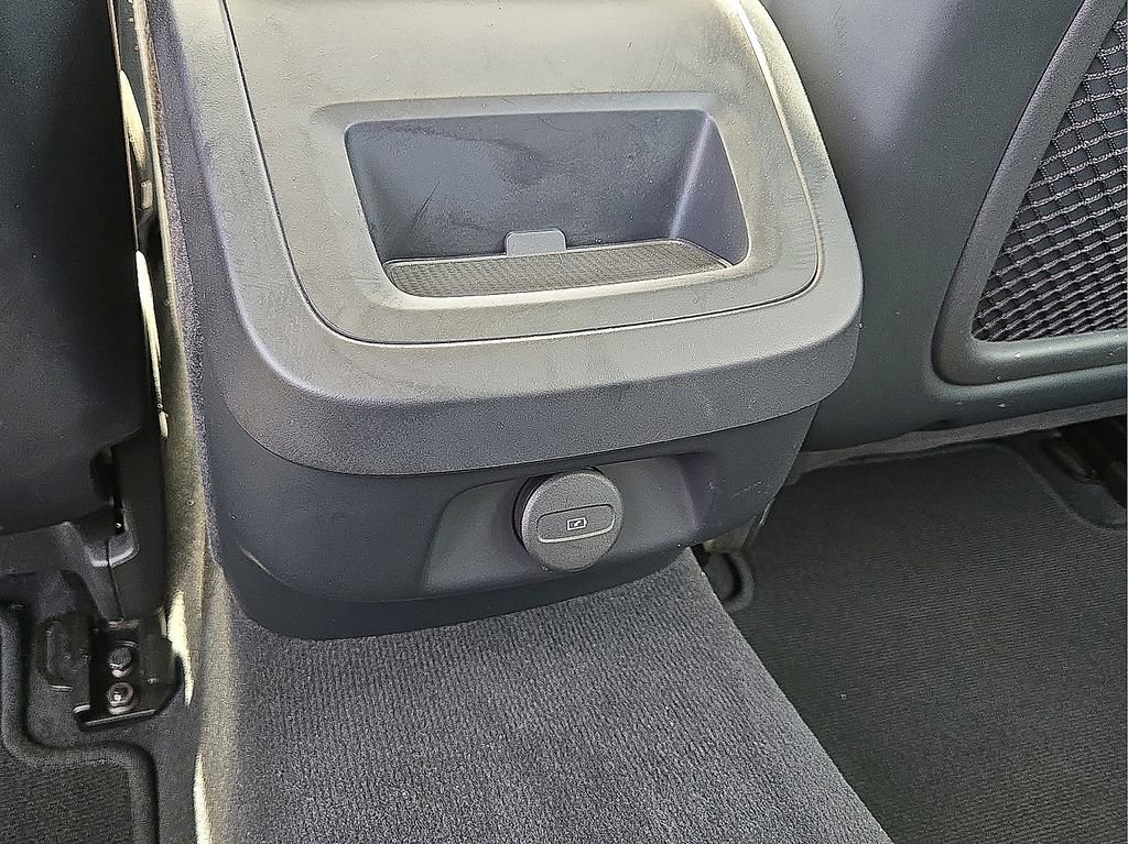 Used 2024 Volvo S60 B5 Core image 16