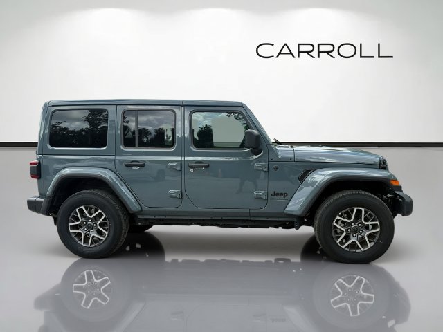 Used 2026 Jeep Wrangler Unlimited Sahara AWD/4WD image 2