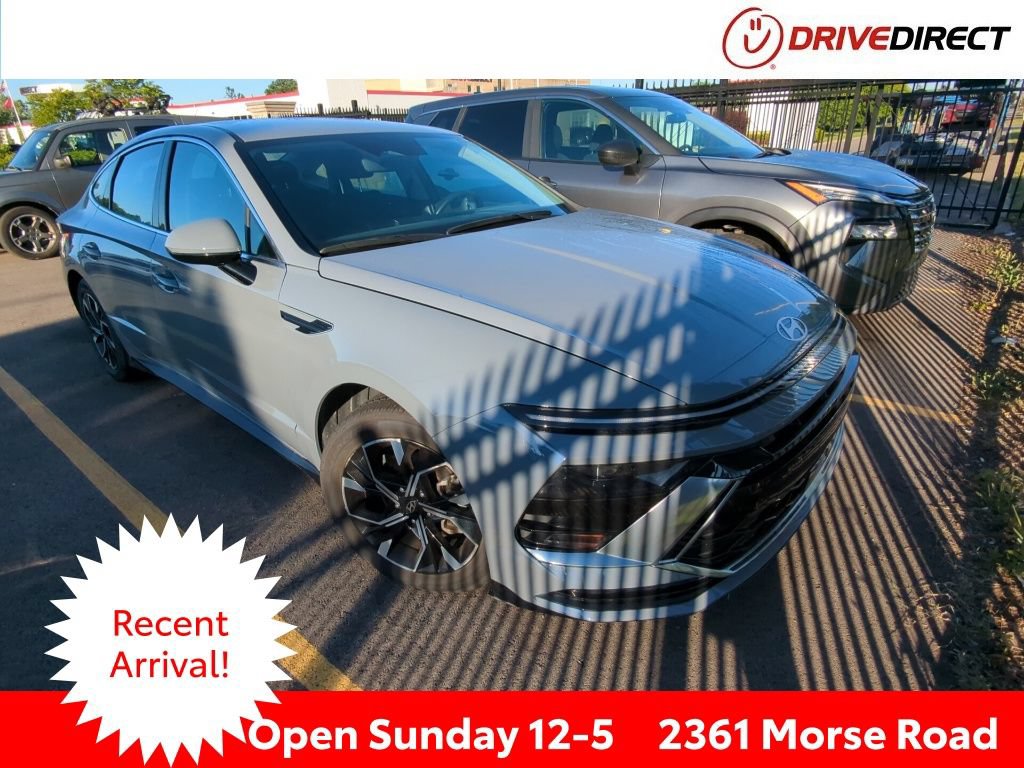 Used 2024 Hyundai Sonata SEL FWD image 1